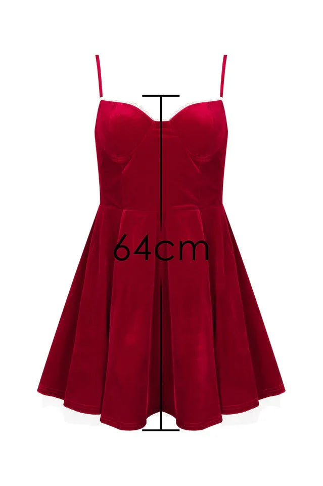 A red velvet dress with a sweetheart neckline, spaghetti straps, and a full A-line skirt. Measurement from shoulder to hem is 64cm.