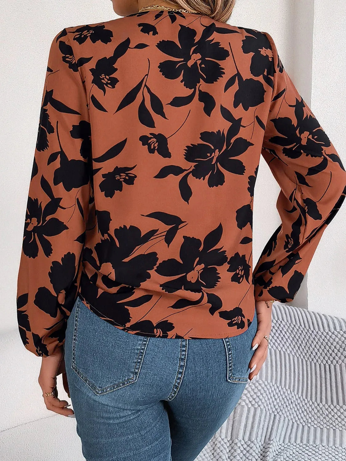 Monochrome floral tie-front blouse - View 8 | TEVQA