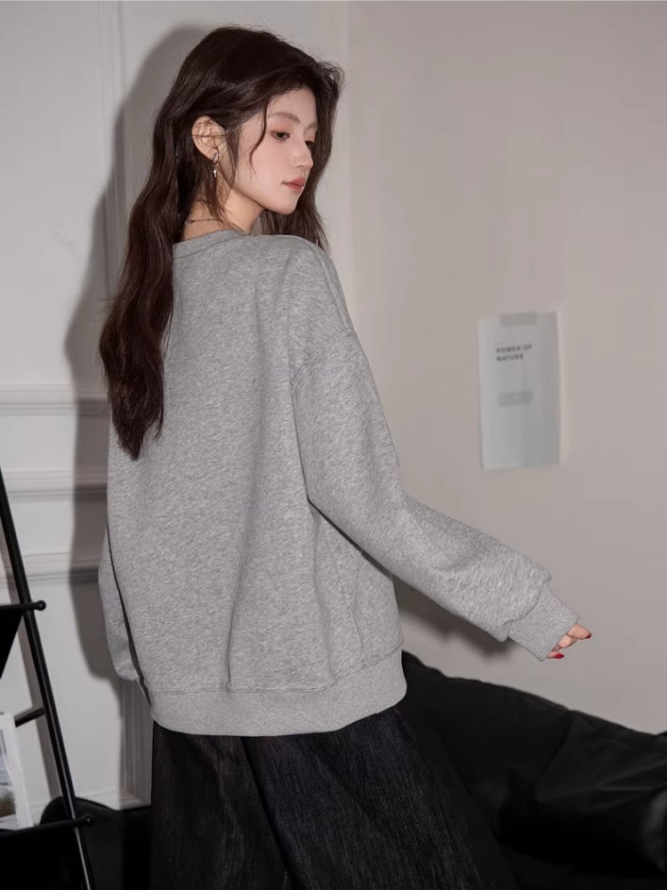 Gray oversized graphic sweatshirt with bows - View 6 | TEVQA