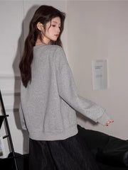 Gray oversized graphic sweatshirt with bows - View 6 | TEVQA
