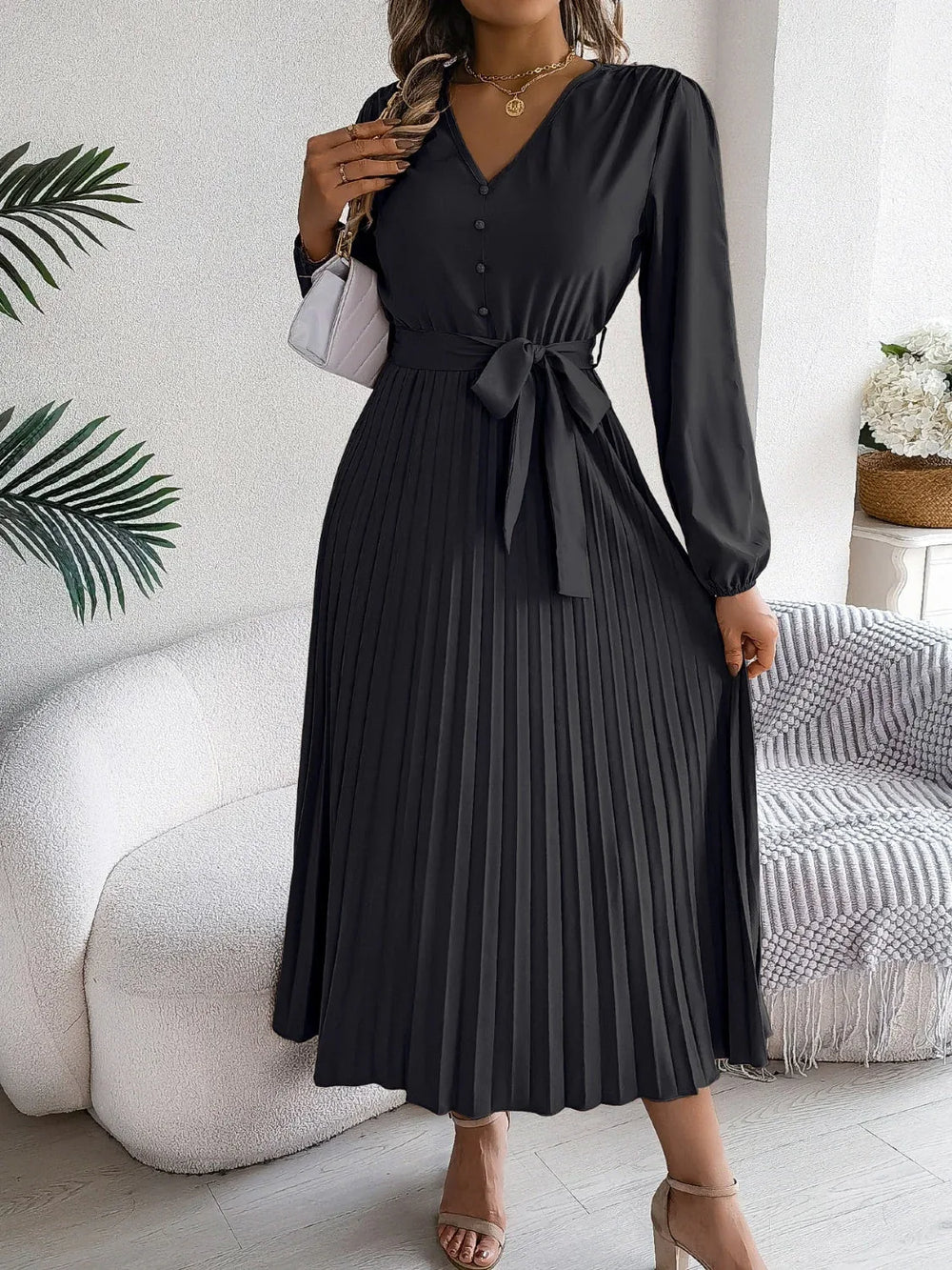 Vintage Khaki V-Neck Pleated Maxi Dress - TEVQA