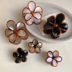 Tortoise Trim Floral Hair Claw Clip - Retro 60s Flower Accessory - TEVQA
