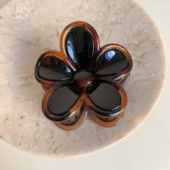 Tortoise Trim Floral Hair Claw Clip - Retro 60s Flower Accessory - TEVQA
