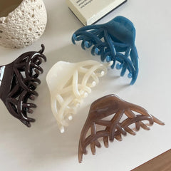 Abstract Organic Intertwined Hair Claw Clip - 4.1 Inch Modern Cutout Accessory