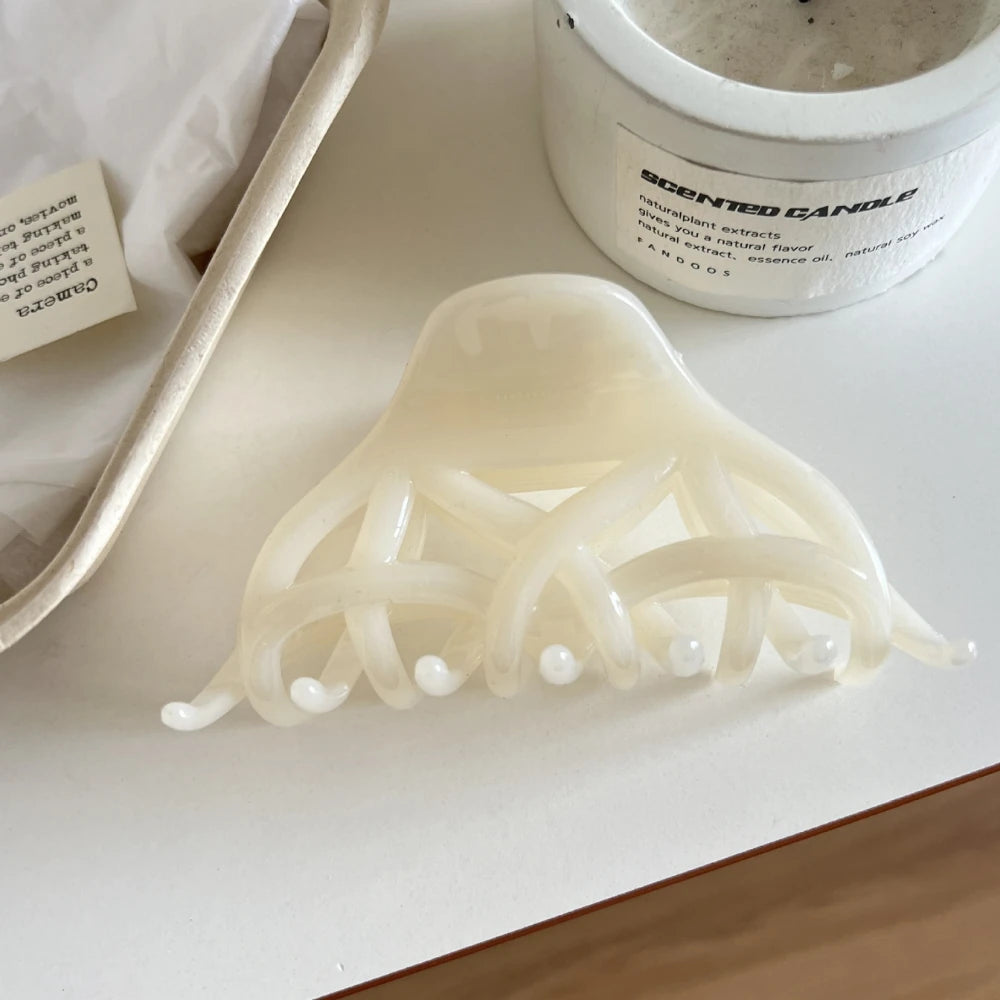 Abstract Organic Intertwined Hair Claw Clip - 4.1 Inch Modern Cutout Accessory