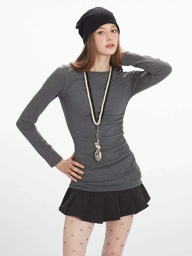 90s Minimalist Ruched Long Sleeve Top - TEVQA