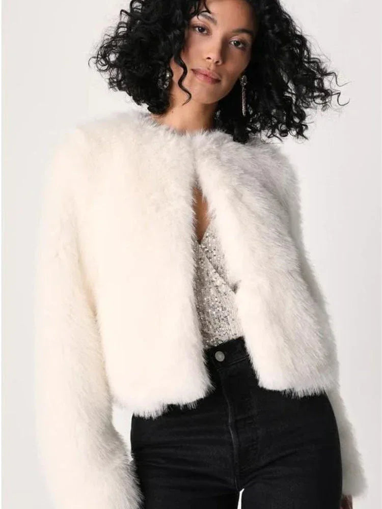 Cream Faux Fur Cropped Jacket - View 6 | TEVQA