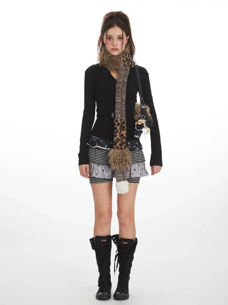 Y2K Grunge Essential V-Neck Long Sleeve Top - TEVQA