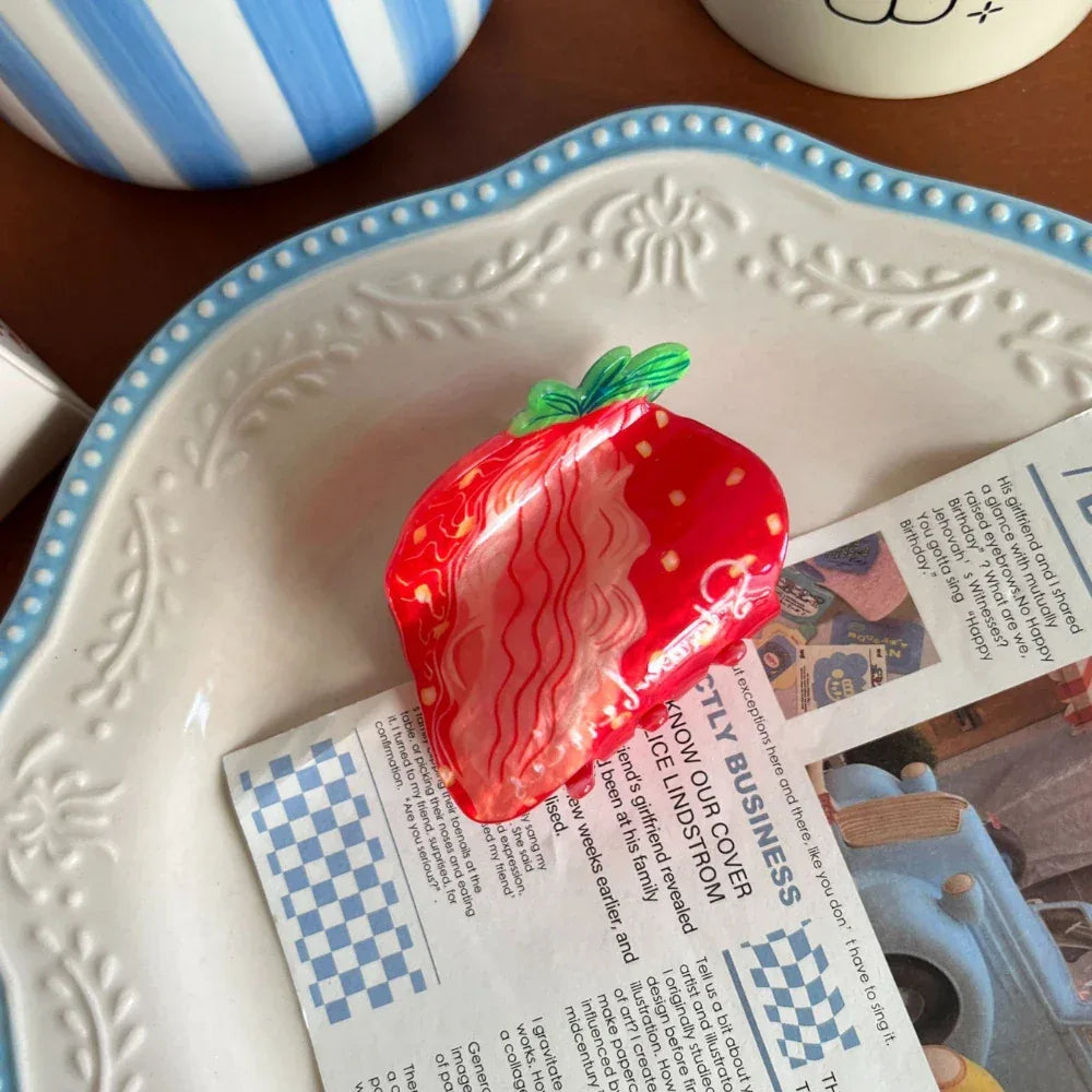 Mini fruit hair claw clip with strawberry silhouette - View 10 | TEVQA