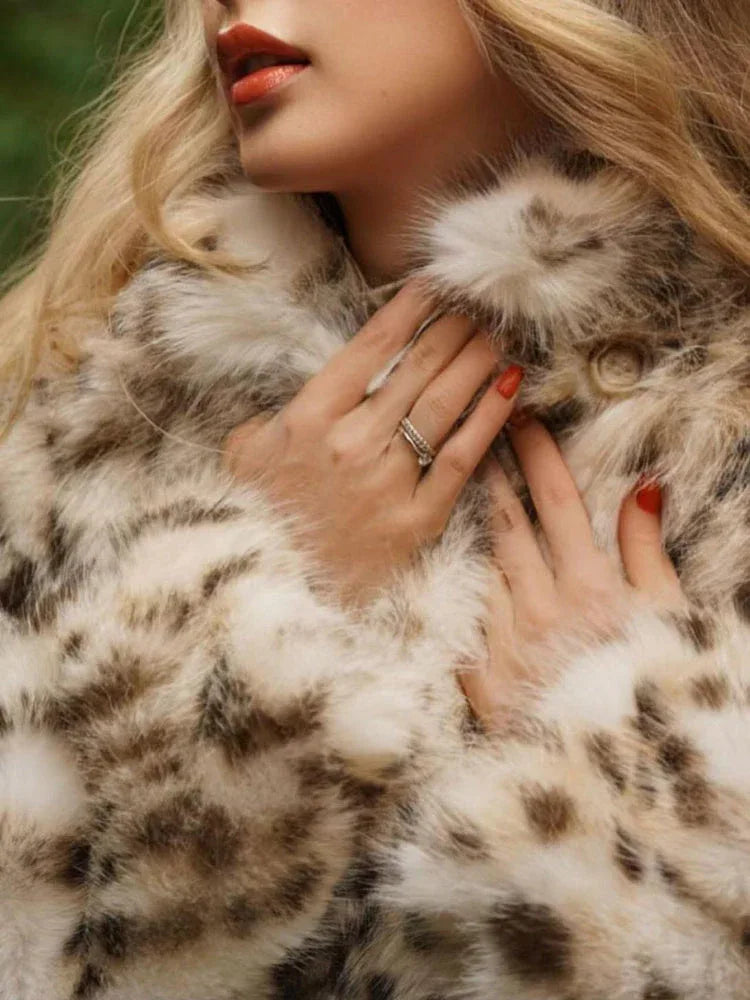 Classic Leopard Print Faux Fur Coat Secondary image