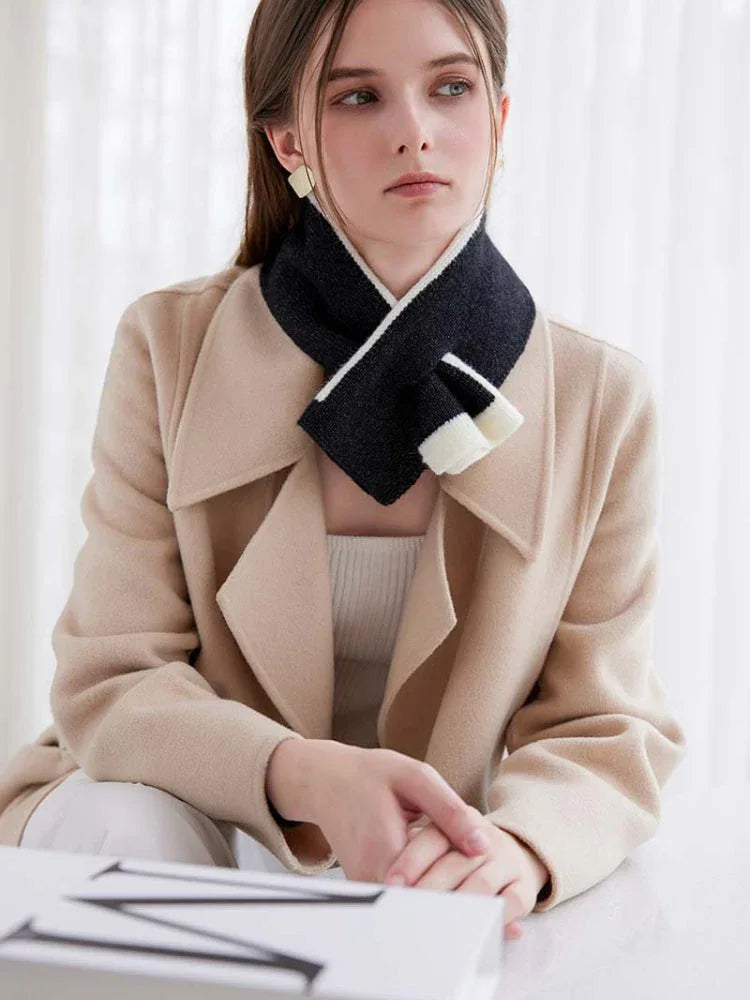 Two-tone knit cross scarf - View 25 | TEVQA