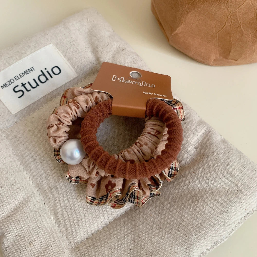 2-Pack Balletcore Ruffle Scrunchie & Hair Tie Set (with Pearl)