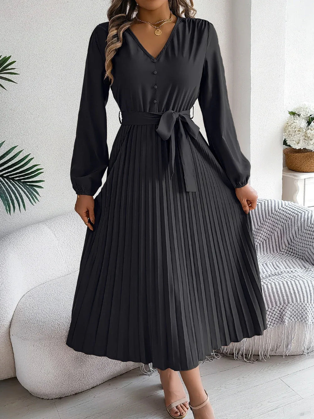 Vintage Khaki V-Neck Pleated Maxi Dress - TEVQA