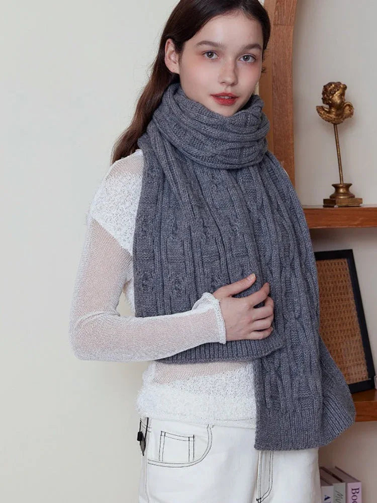 Chunky knit cable scarf - View 9 | TEVQA