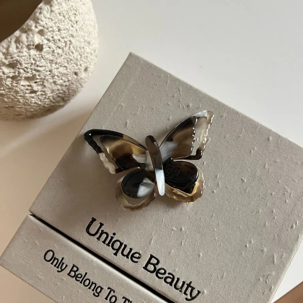 Iridescent butterfly hair clip made of acetate - View 8 | TEVQA