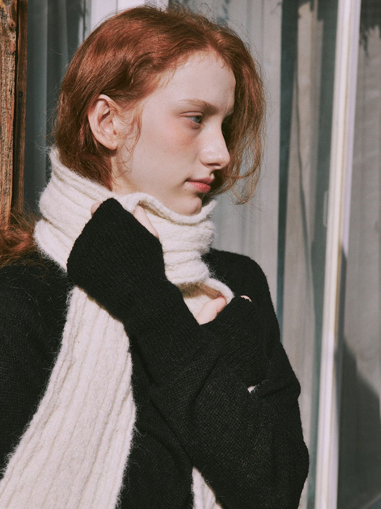 Wool Blend Cable Knit Skinny Scarf