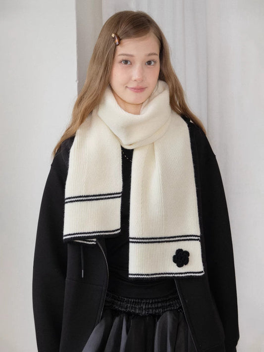 Soft Floral Striped Thick Knit Scarf