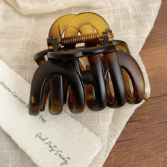 large octopus hair claw clip for thick hair - View 7 | TEVQA