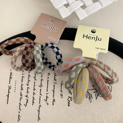 5-Pack Checkered Terry Cloth Hair Ties - Seamless Strong Hold
