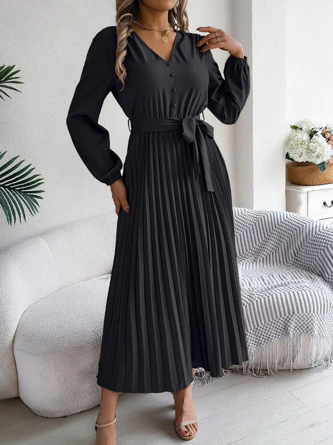 Vintage Khaki V-Neck Pleated Maxi Dress - TEVQA