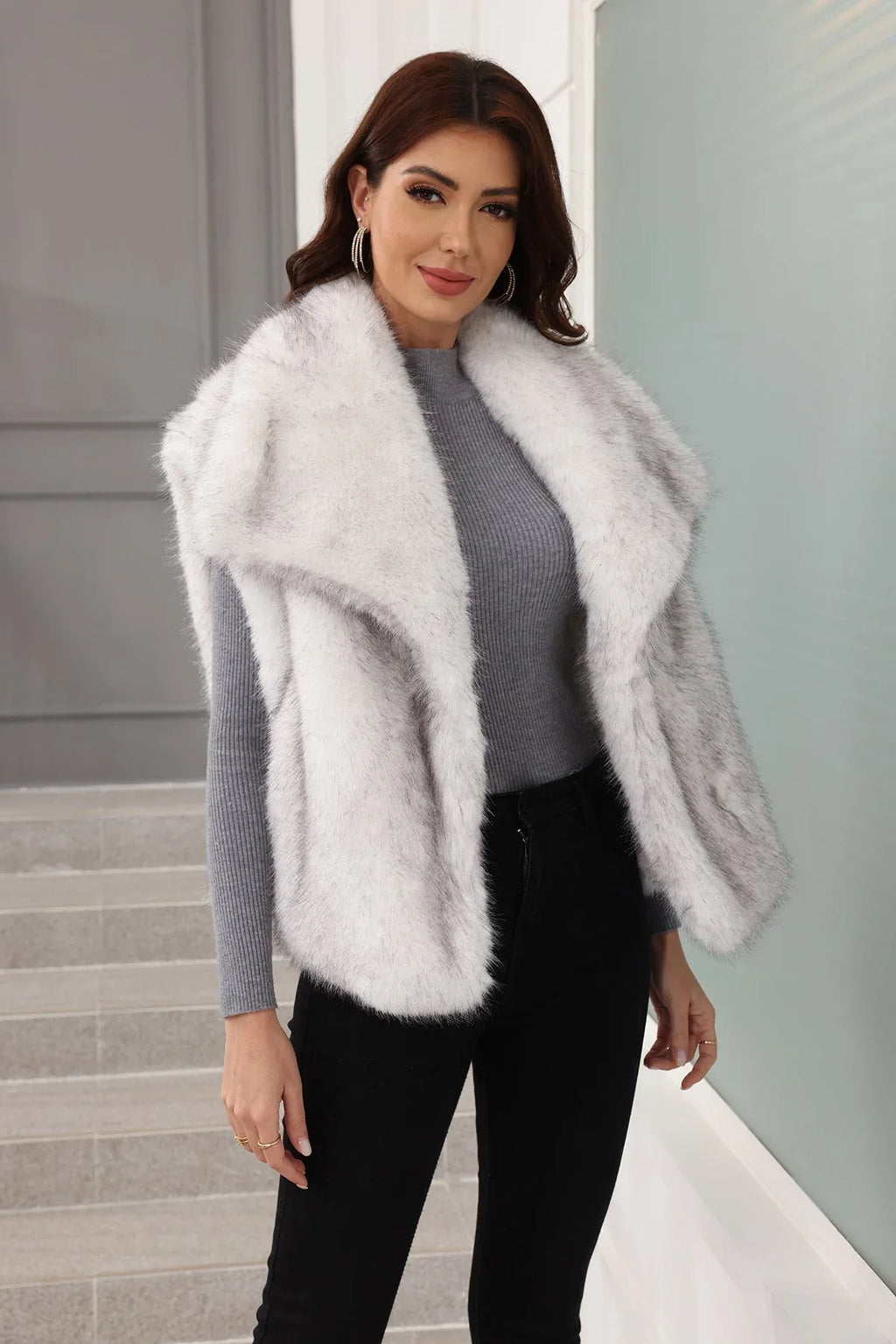 Oversized Lapel Faux Fur Vest - View 21 | TEVQA