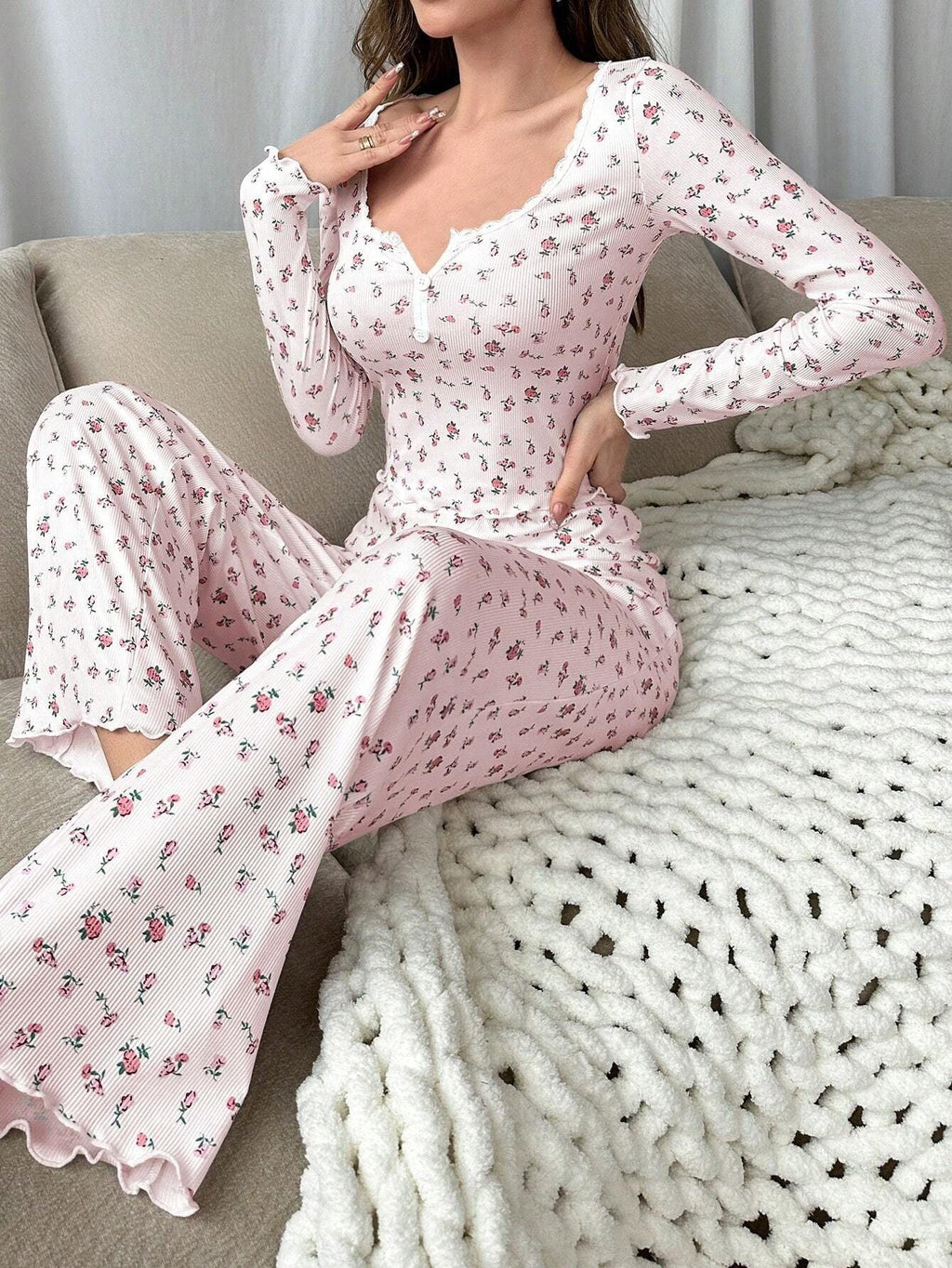 Ditsy floral ribbed henley pajama set - View 11 | TEVQA