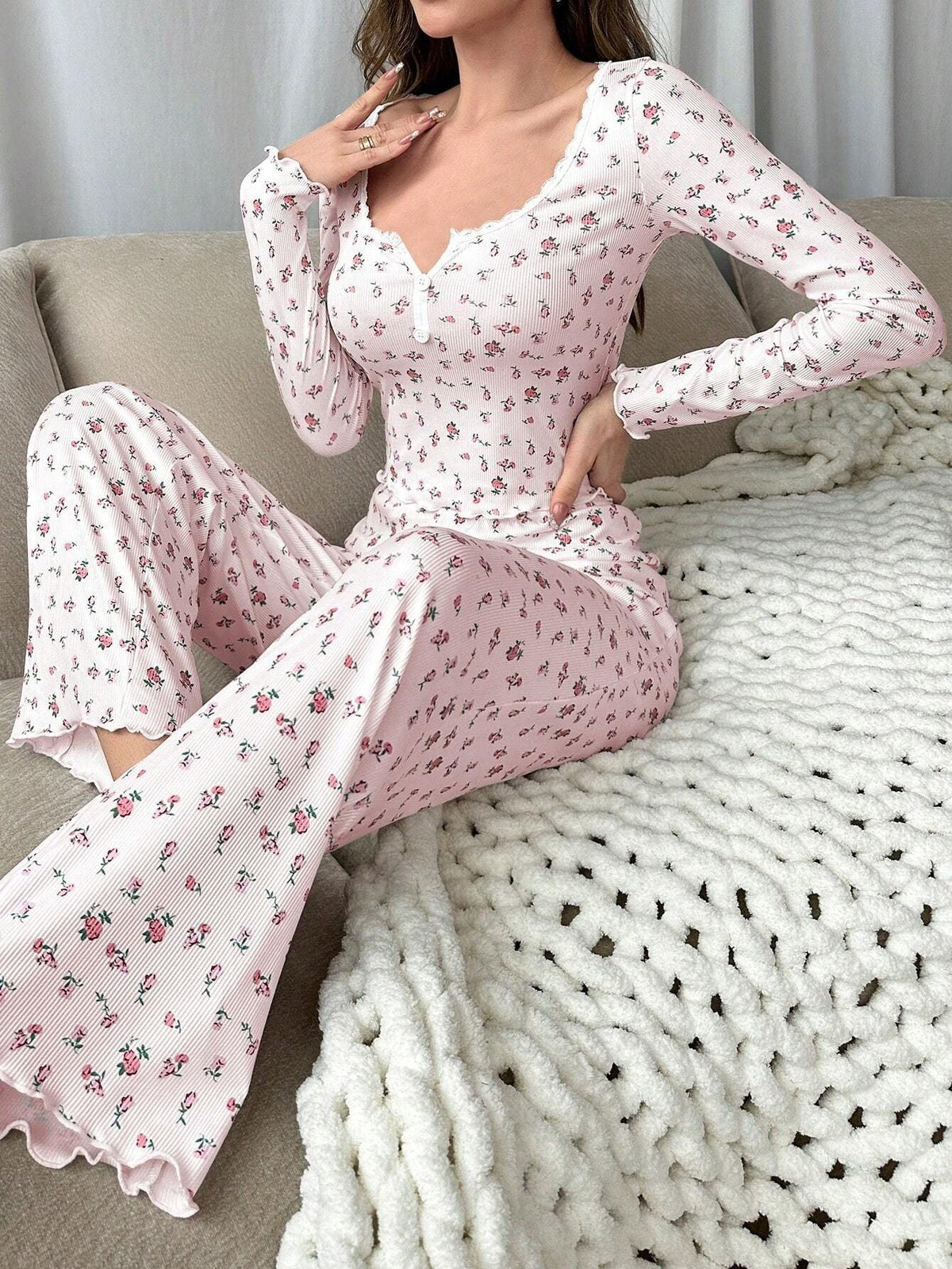 Ditsy floral ribbed henley pajama set - View 11 | TEVQA