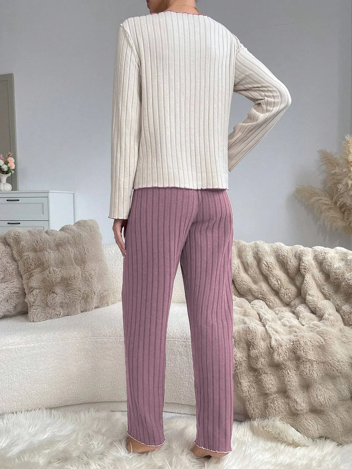 Ribbed lounge set with heart patch - View 14 | TEVQA