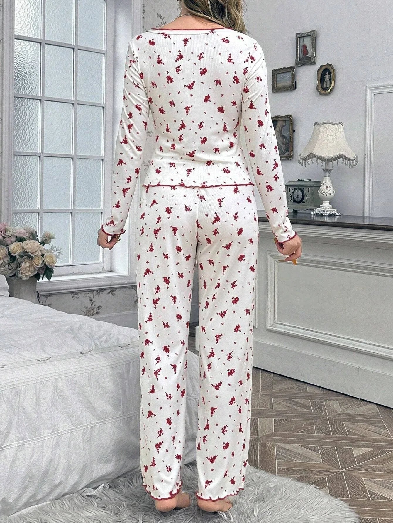 Ribbed Knit Floral Pajama Set Secondary image