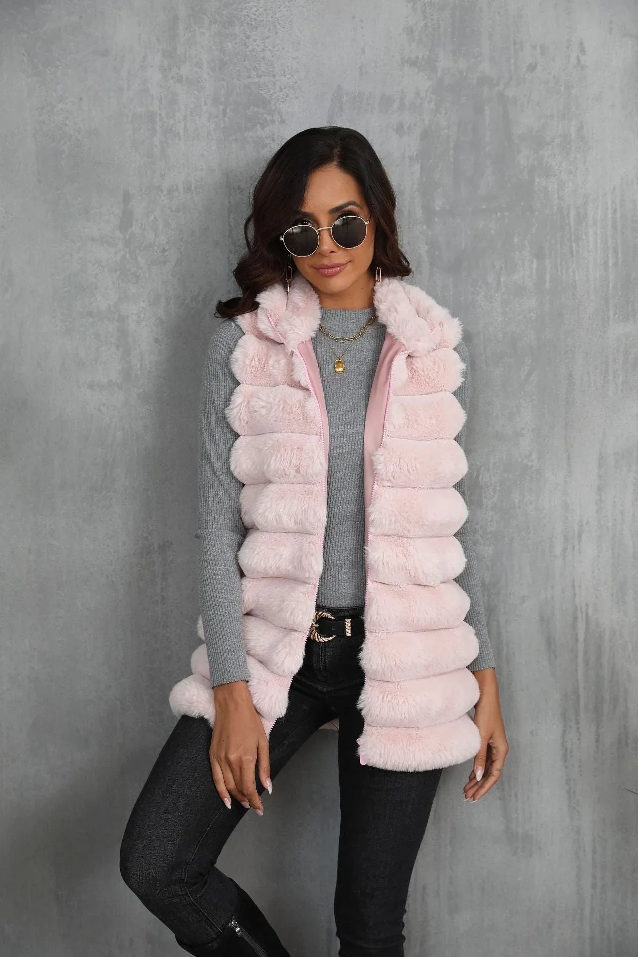 Tiered faux fur vest - View 7 | TEVQA