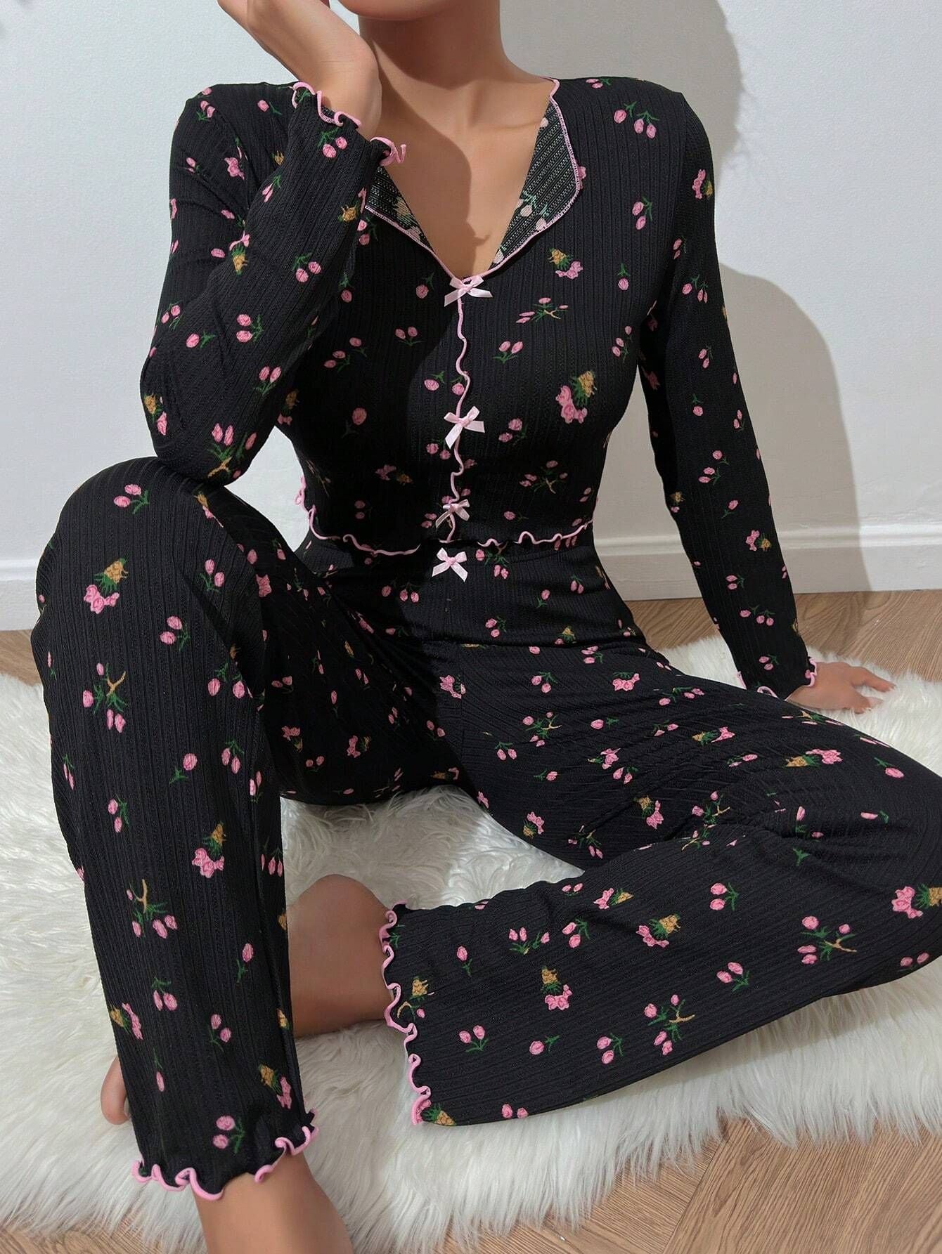 Tulip Floral Ribbed Henley Pajama Set