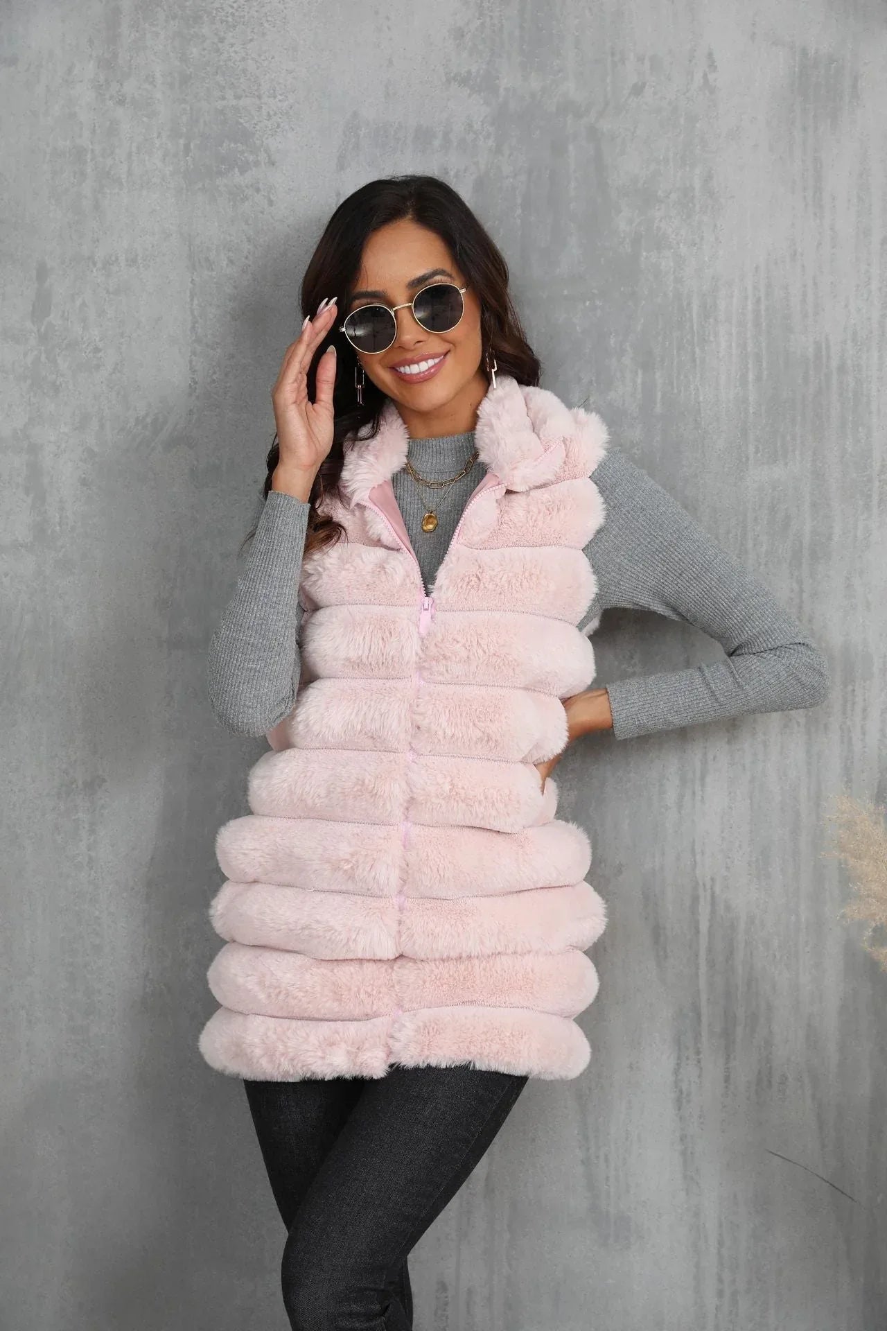 Tiered faux fur vest - View 9 | TEVQA