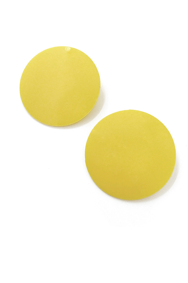 Acrylic Ring Earrings | Dress In Beauty