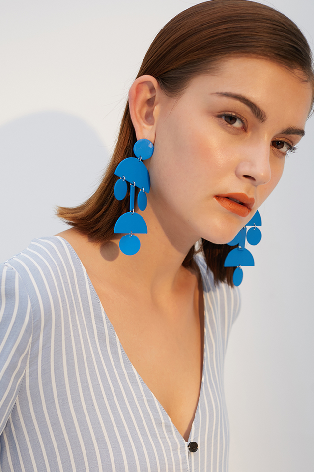 Acrylic Geometric Long Earrings | Dress In Beauty