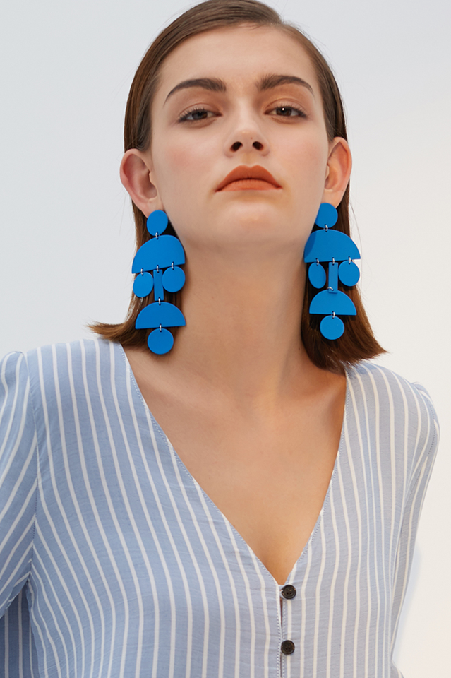 Acrylic Geometric Long Earrings | Dress In Beauty