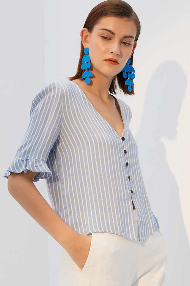 Acrylic Geometric Long Earrings | Dress In Beauty