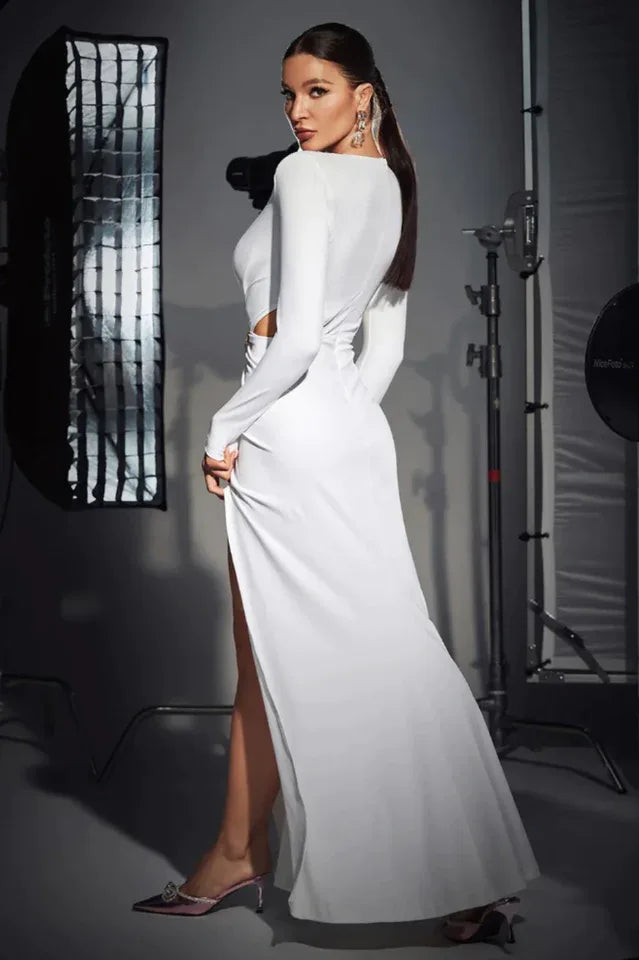 Long sleeve ruched dress with V-neckline and brooch - View 7 | TEVQA