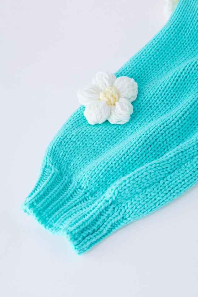 Fall In Daisy Oversized Knit Cardigan | Dress In Beauty