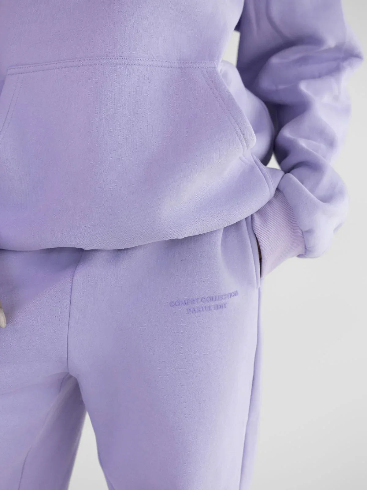 Comfortable fleece joggers with elastic waistband - View 12 | TEVQA