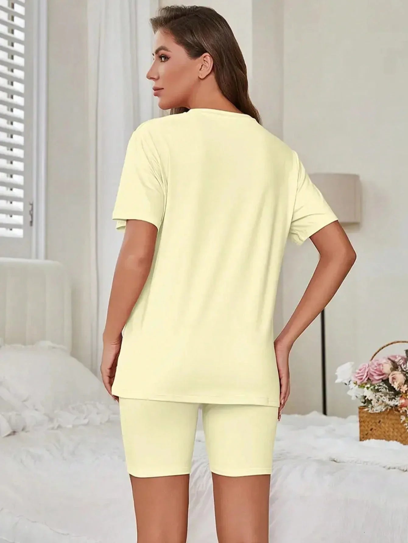 Oversized Crew Neck Tee & Biker Shorts Set Secondary image
