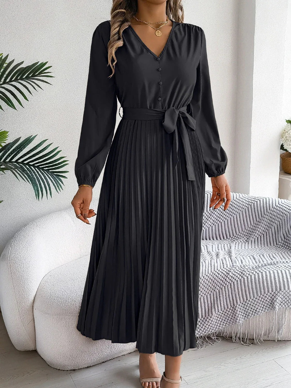 Vintage Khaki V-Neck Pleated Maxi Dress - TEVQA