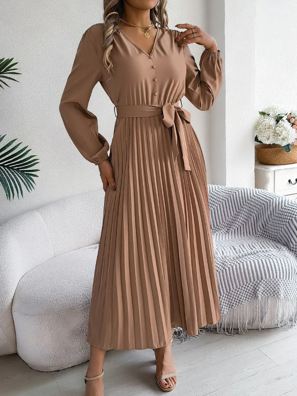 Vintage Khaki V-Neck Pleated Maxi Dress - TEVQA