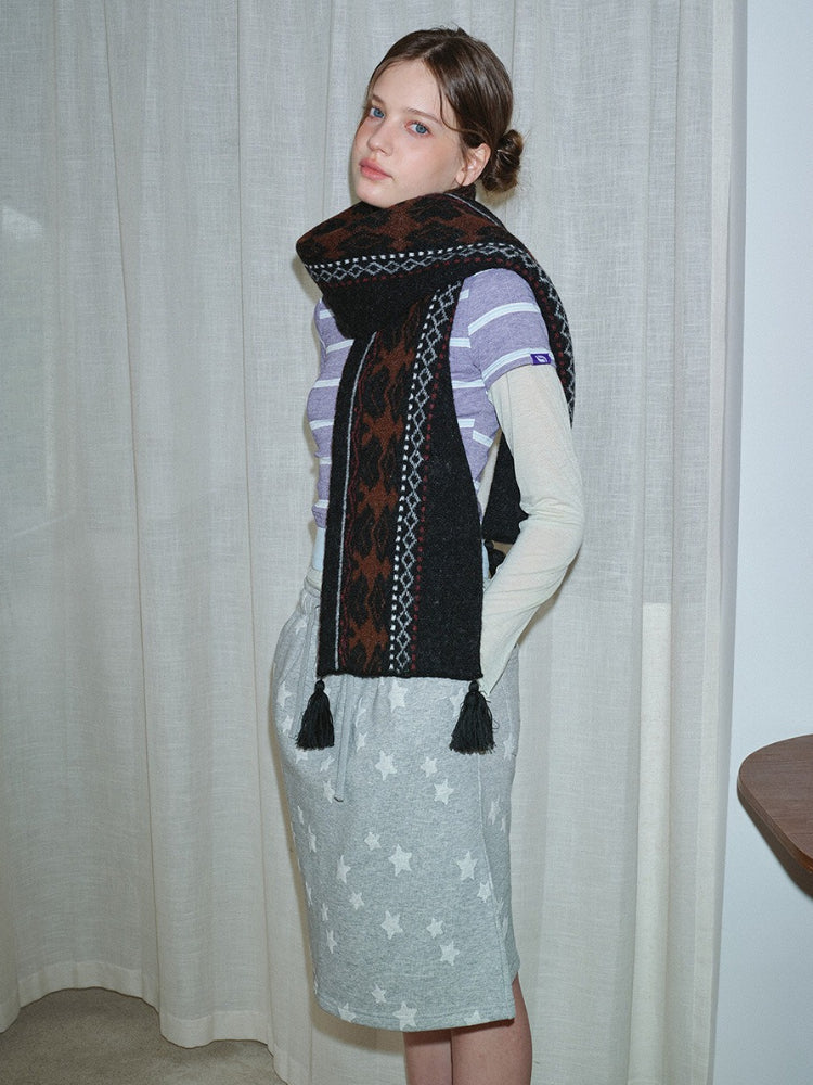 Wool Blend Fair Isle Knitted Scarf Beige Geometric Pattern with Corner Tassels