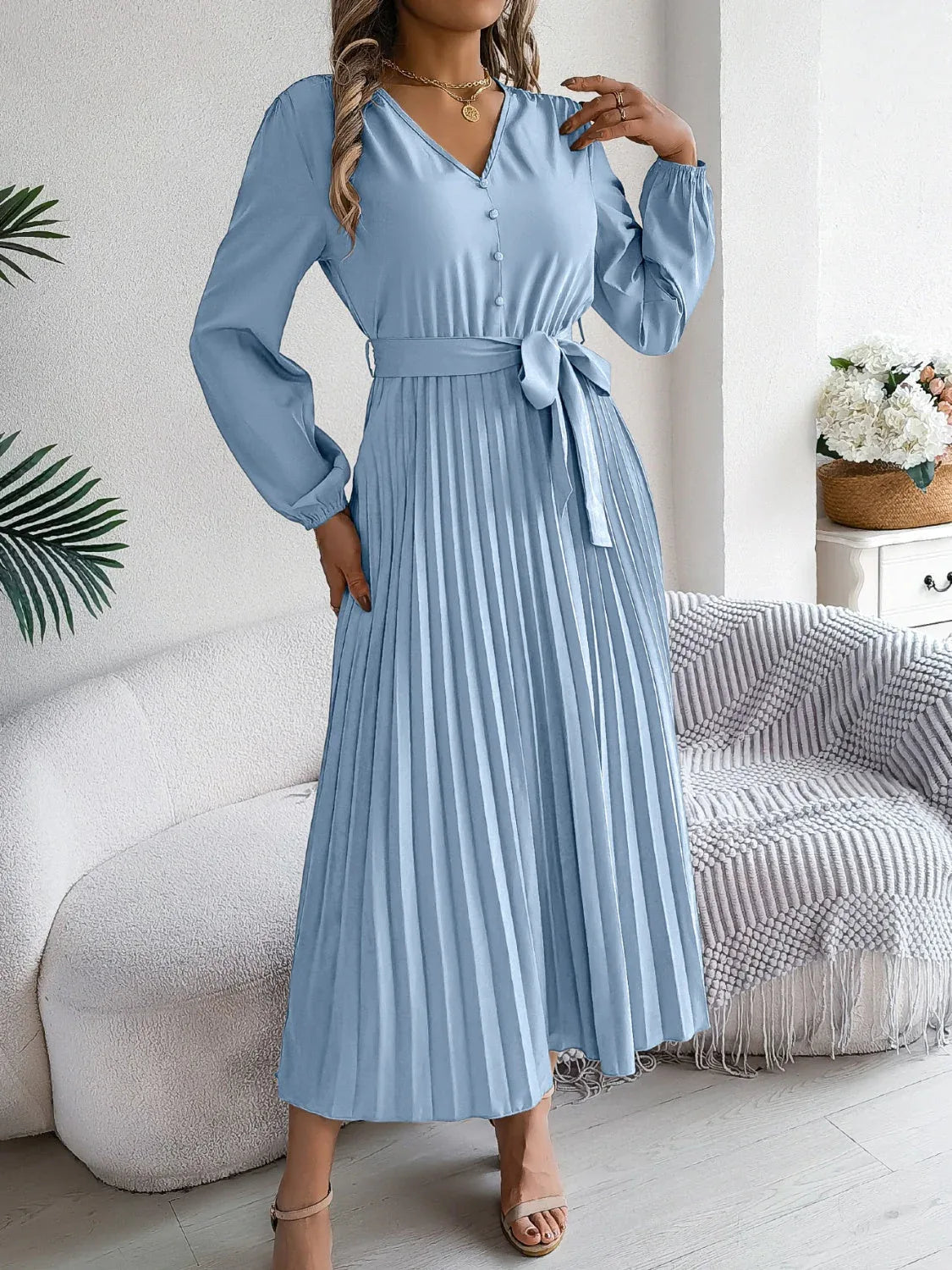 Vintage Khaki V-Neck Pleated Maxi Dress - TEVQA