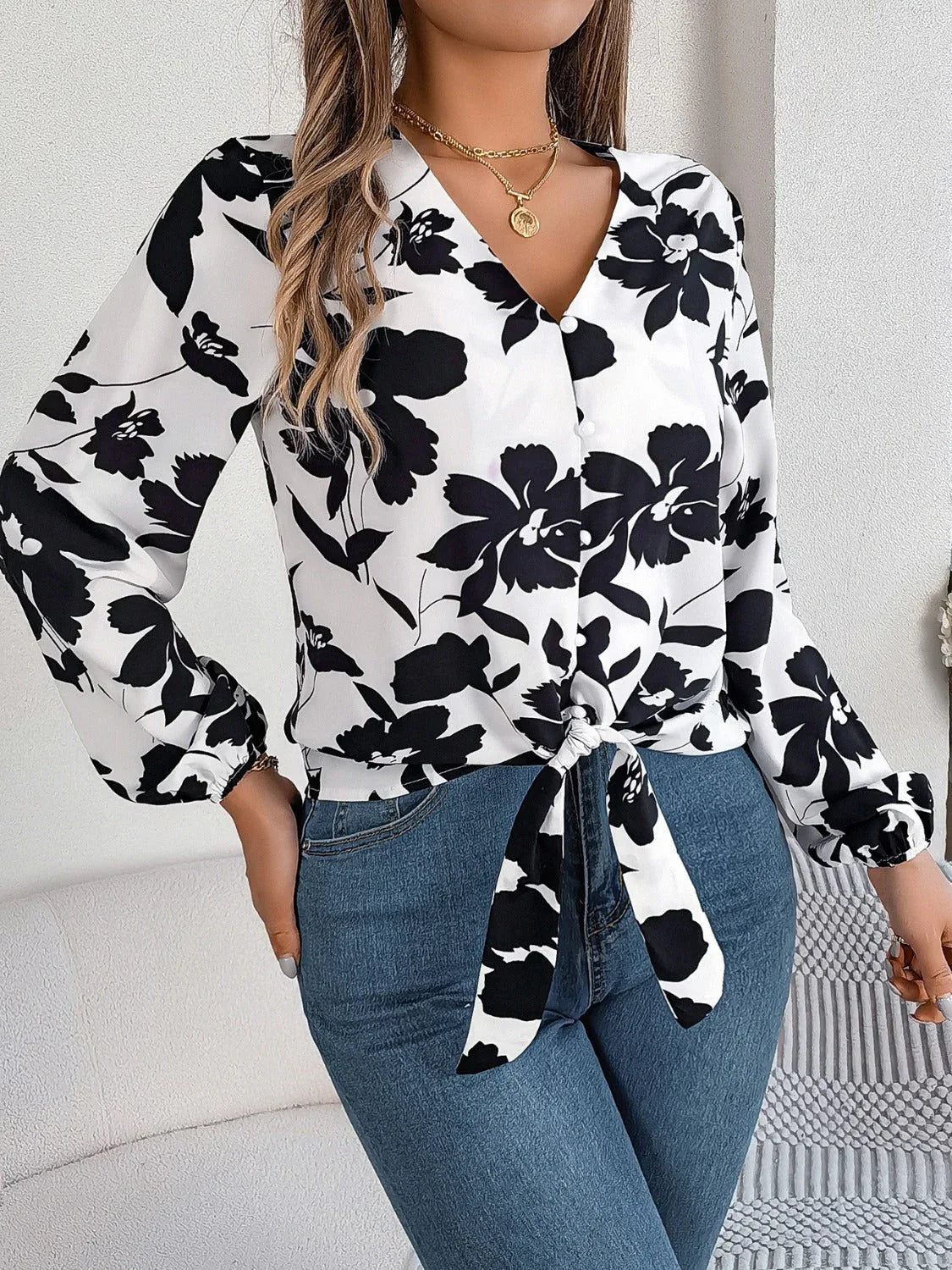 Monochrome floral tie-front blouse - View 6 | TEVQA