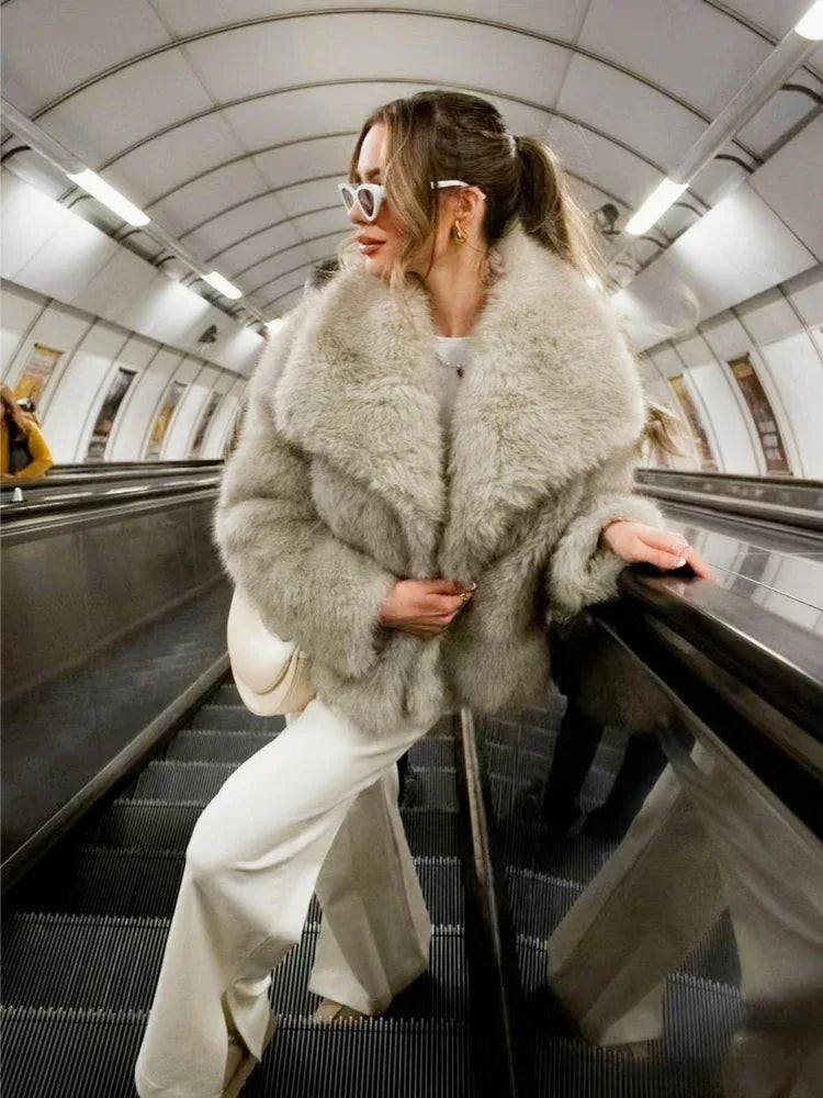 Cloud-Soft Oversized Lapel Faux Fur Jacket - View 7 | TEVQA