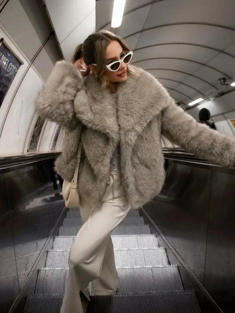 Cloud-Soft Oversized Lapel Faux Fur Jacket - View 6 | TEVQA