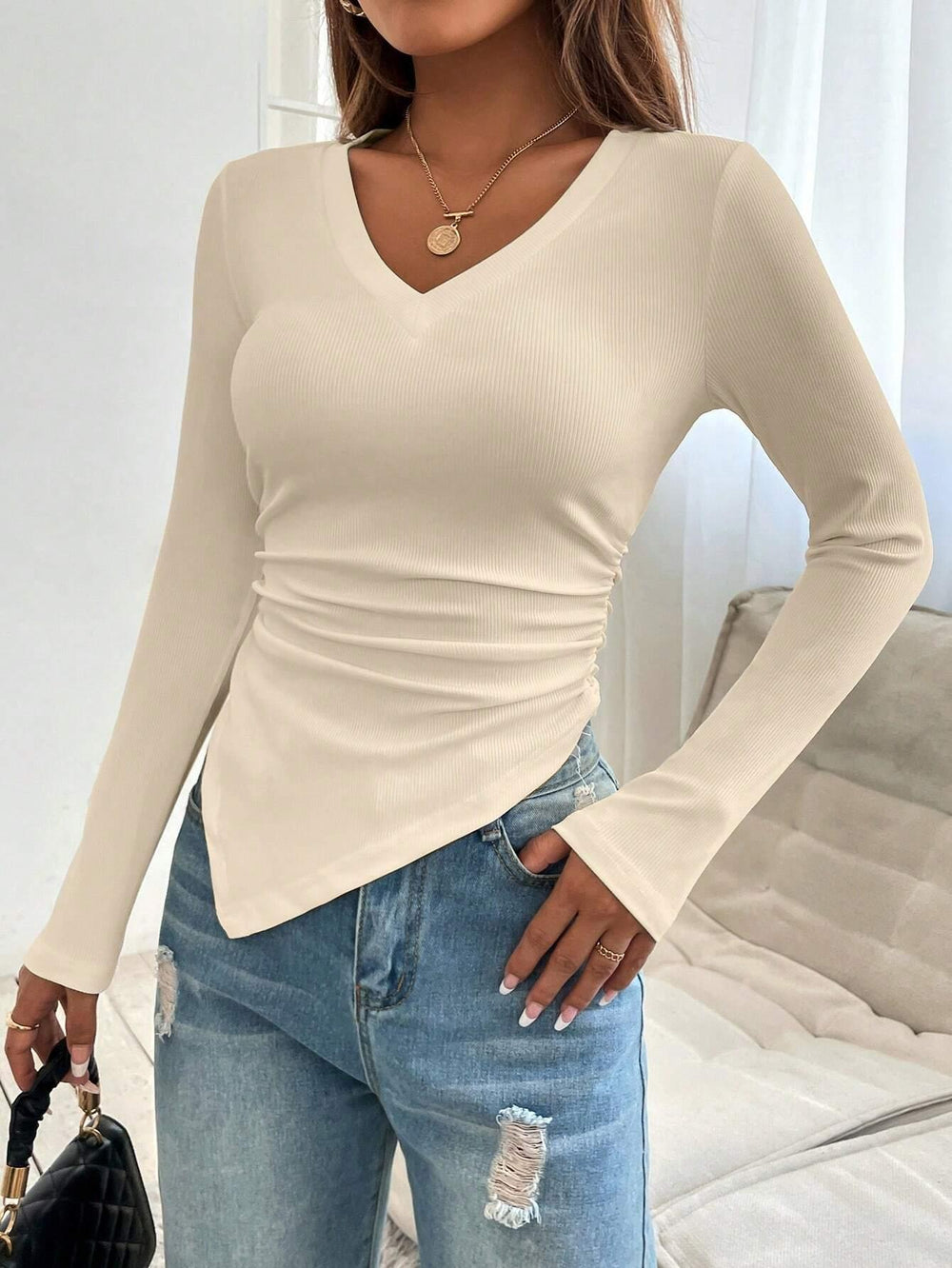 Ribbed knit v-neck top - View 7 | TEVQA