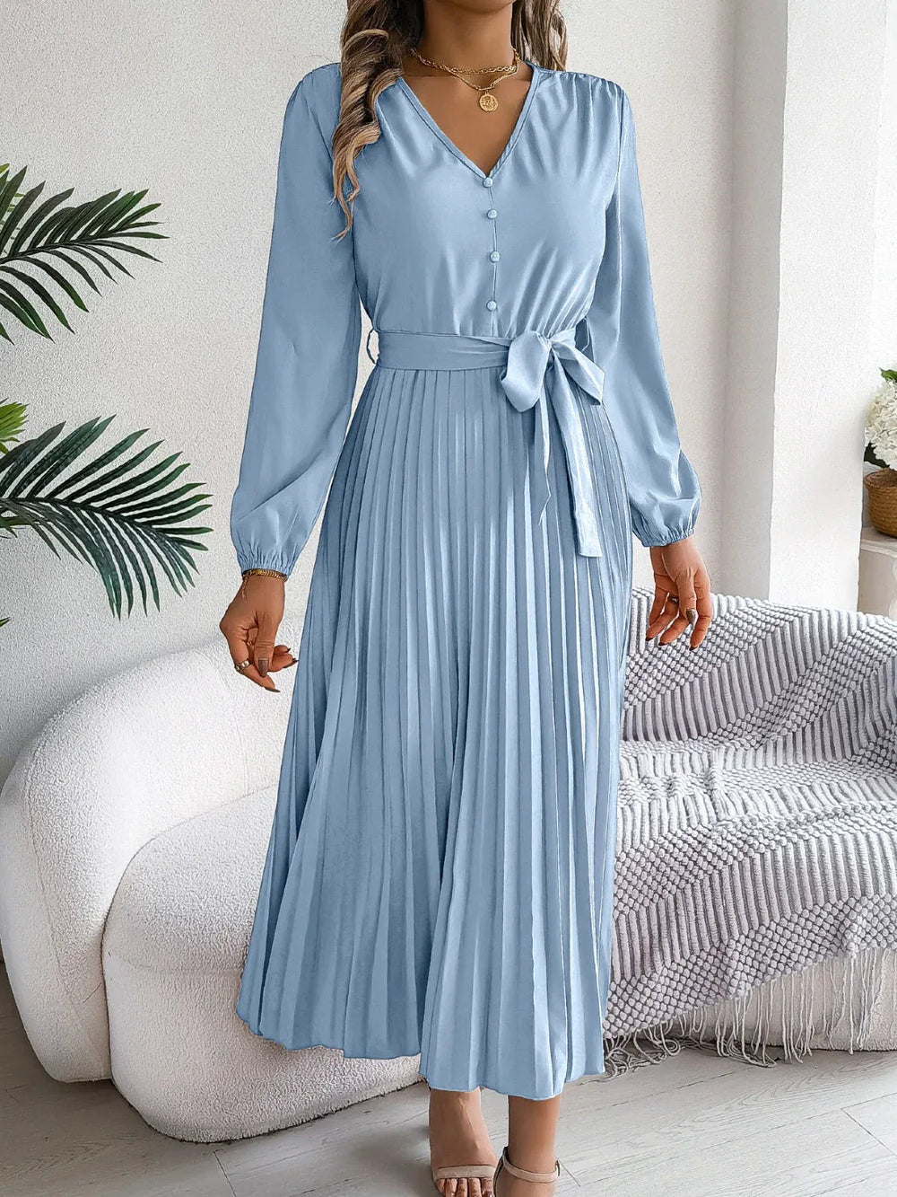 Vintage Khaki V-Neck Pleated Maxi Dress - TEVQA