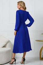 V-neck Pleated Midi Dress - View 15 | TEVQA
